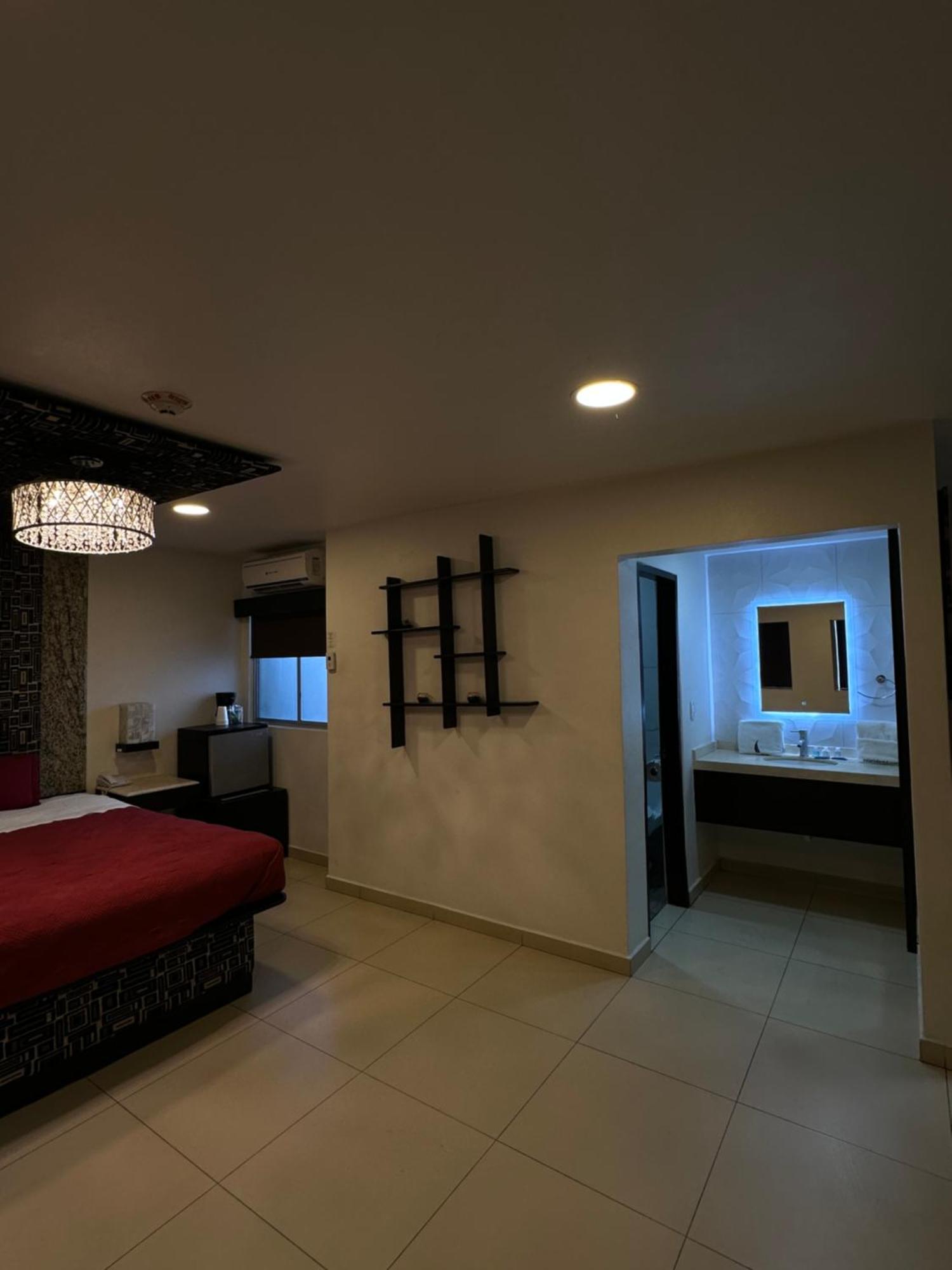 Hotel Velario Tijuana Exteriör bild