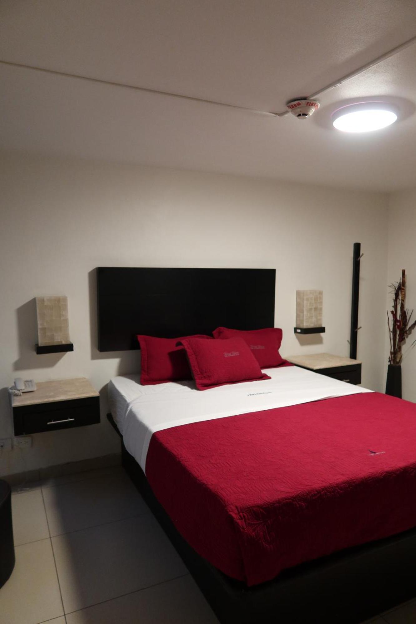 Hotel Velario Tijuana Exteriör bild