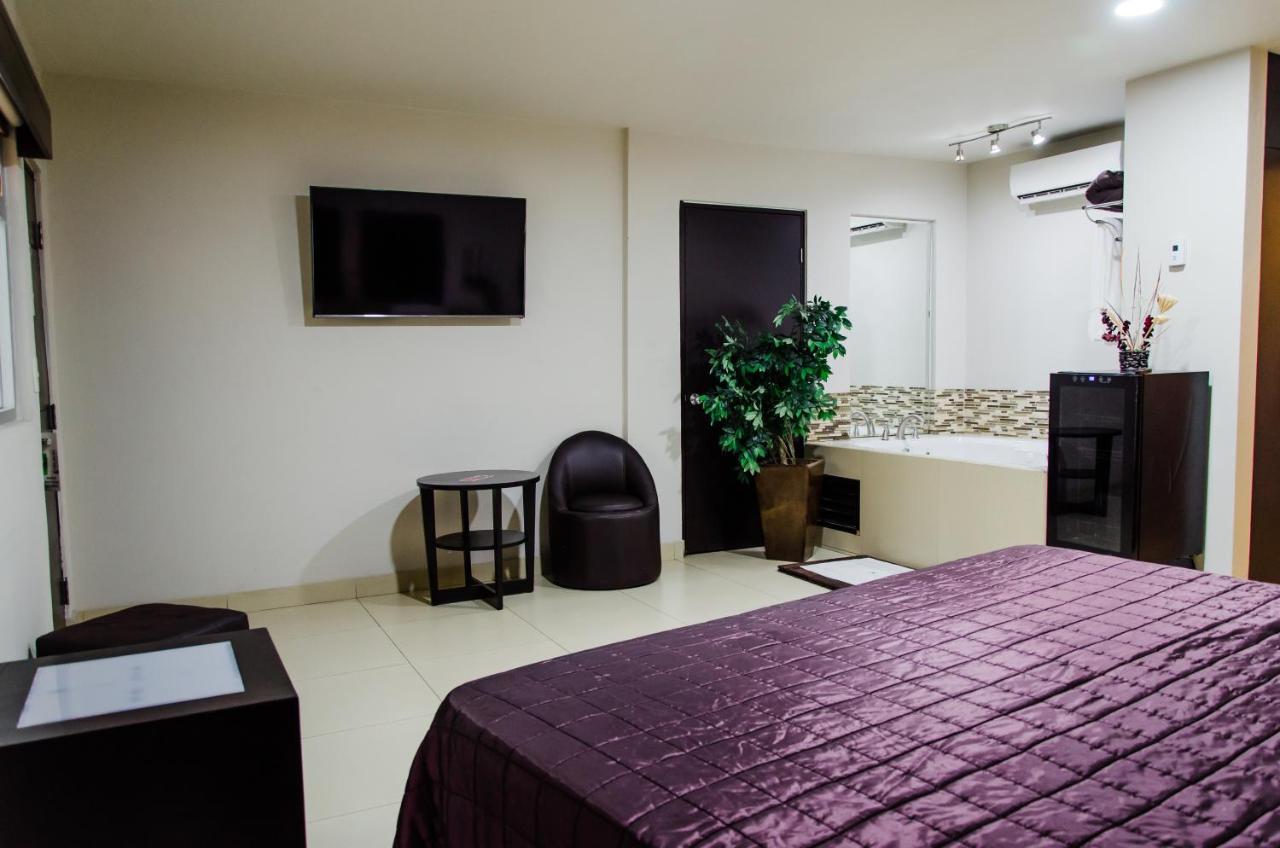 Hotel Velario Tijuana Exteriör bild